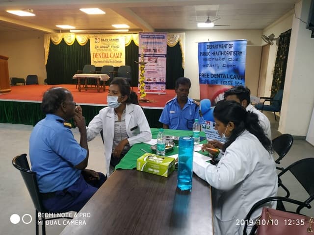 Bishop Cotton Women's Christian College Bangalore Free Dental Camp photo 3